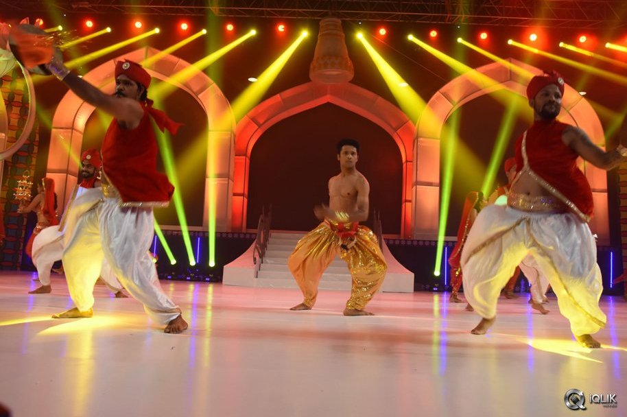 Brahmotsavam-Movie-Audio-Launch